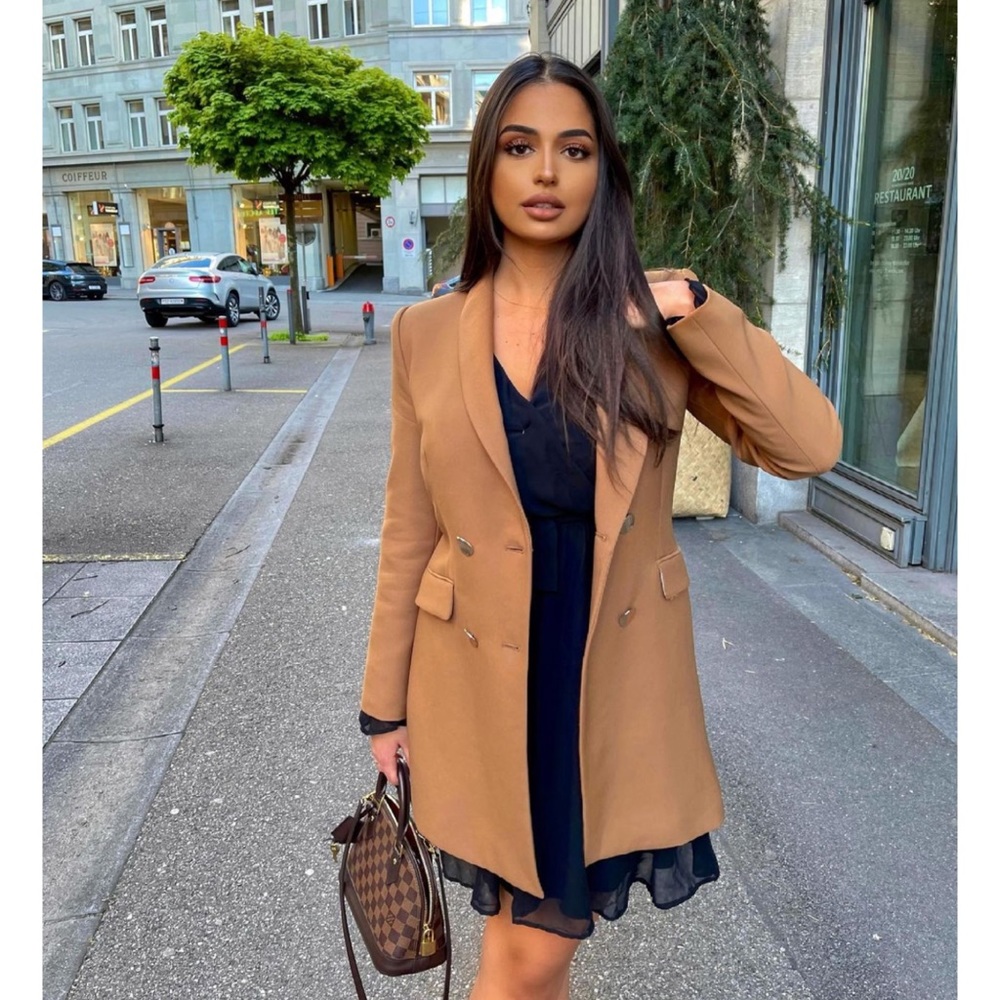 BLOGGERS FAV ZARA NWT LONG BLAZER - Picture 4 of 16